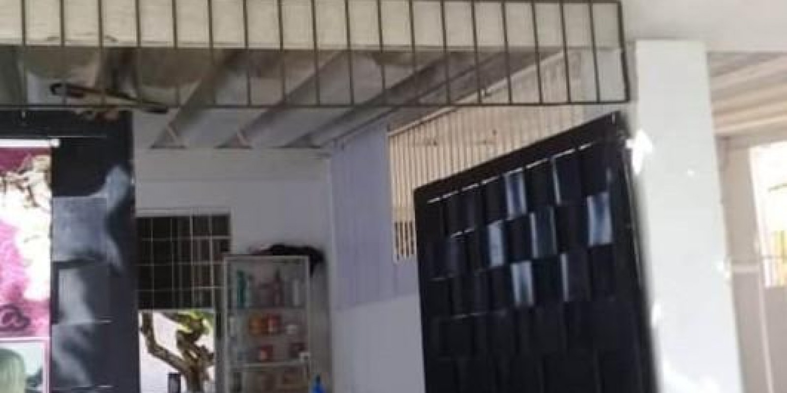 Vende se Casa Térrea + Sobrado - Chácara dos Pinheiros - Botucatu/ SP