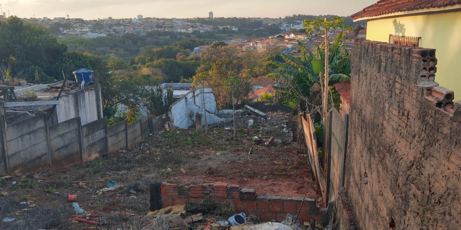 Vende Terreno Vila Maria Botucatu SP - Foto 1 de 2