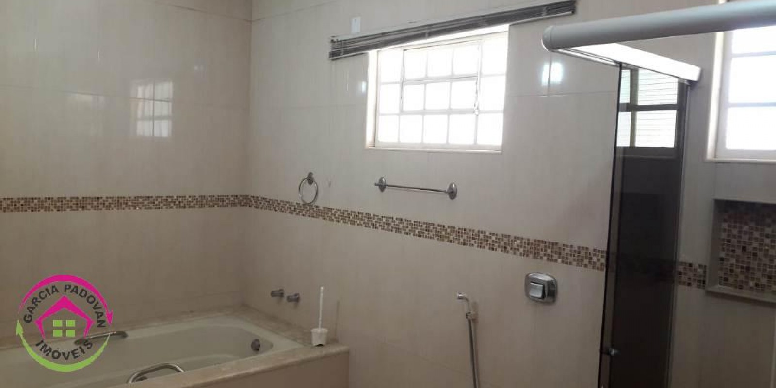 Vende-se Linda Casa Jd. Paraíso em Botucatu SP - Foto 21 de 25