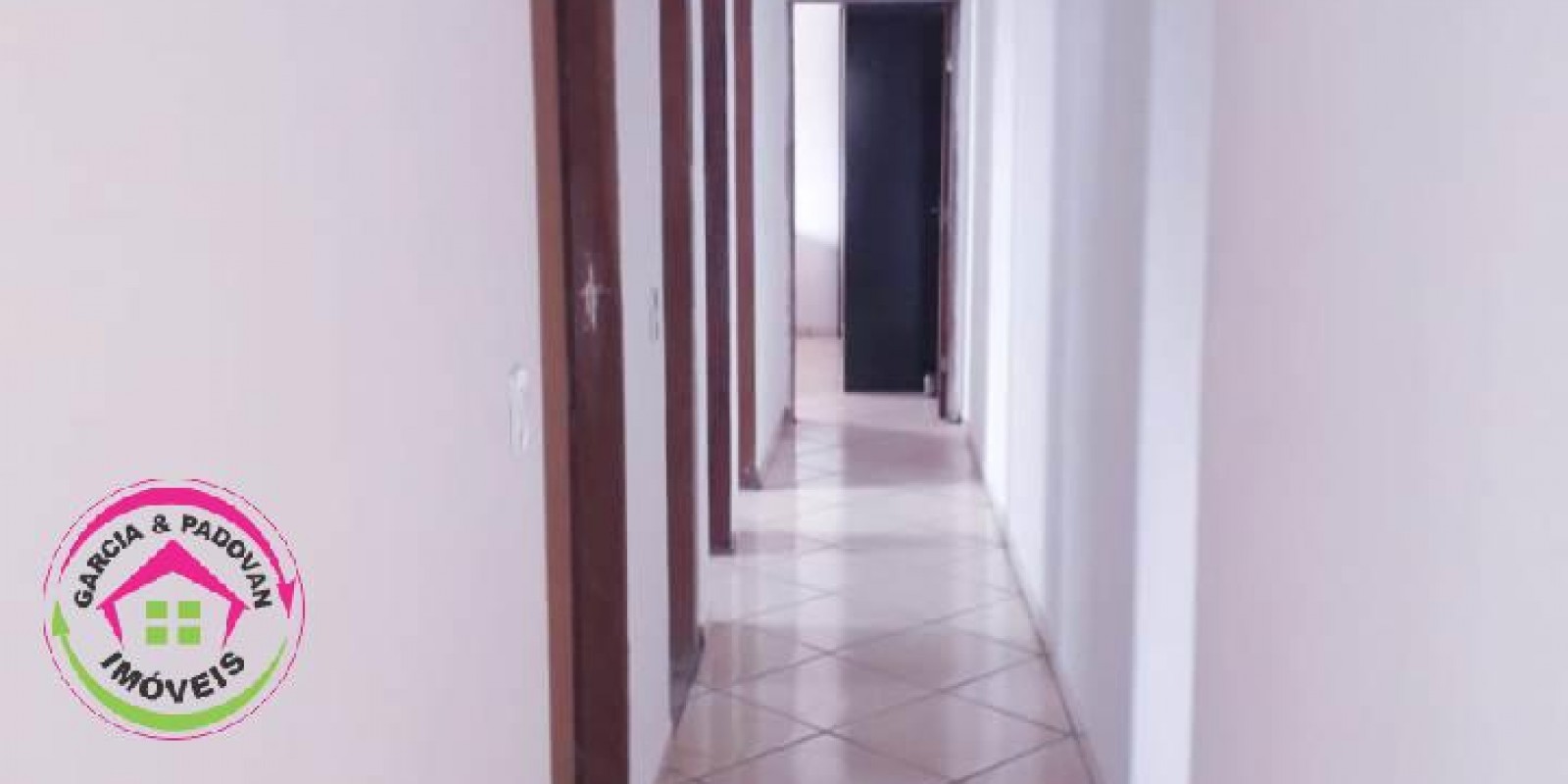 Belíssimo Sobrado a Venda em Botucatu SP - Pq Nazaré - Foto 21 de 21