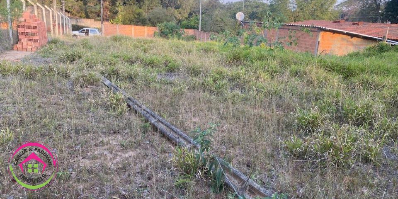 Terreno à Venda - Convívio Park Residencial  - Botucatu - SP