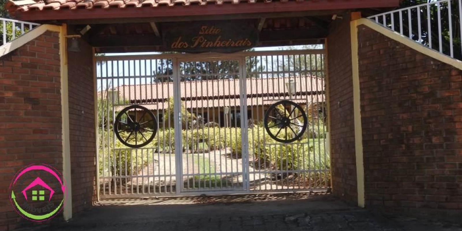 Venda de Chácara de Alto Padrão em Botucatu - SP