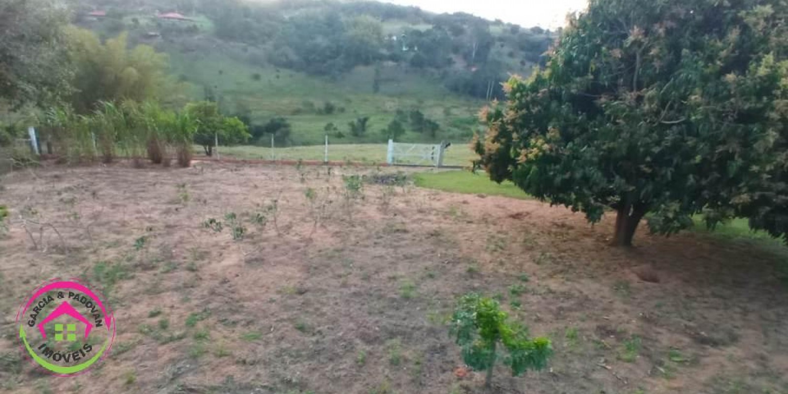 Venda de Chácara - Bofete - SP - Foto 16 de 21