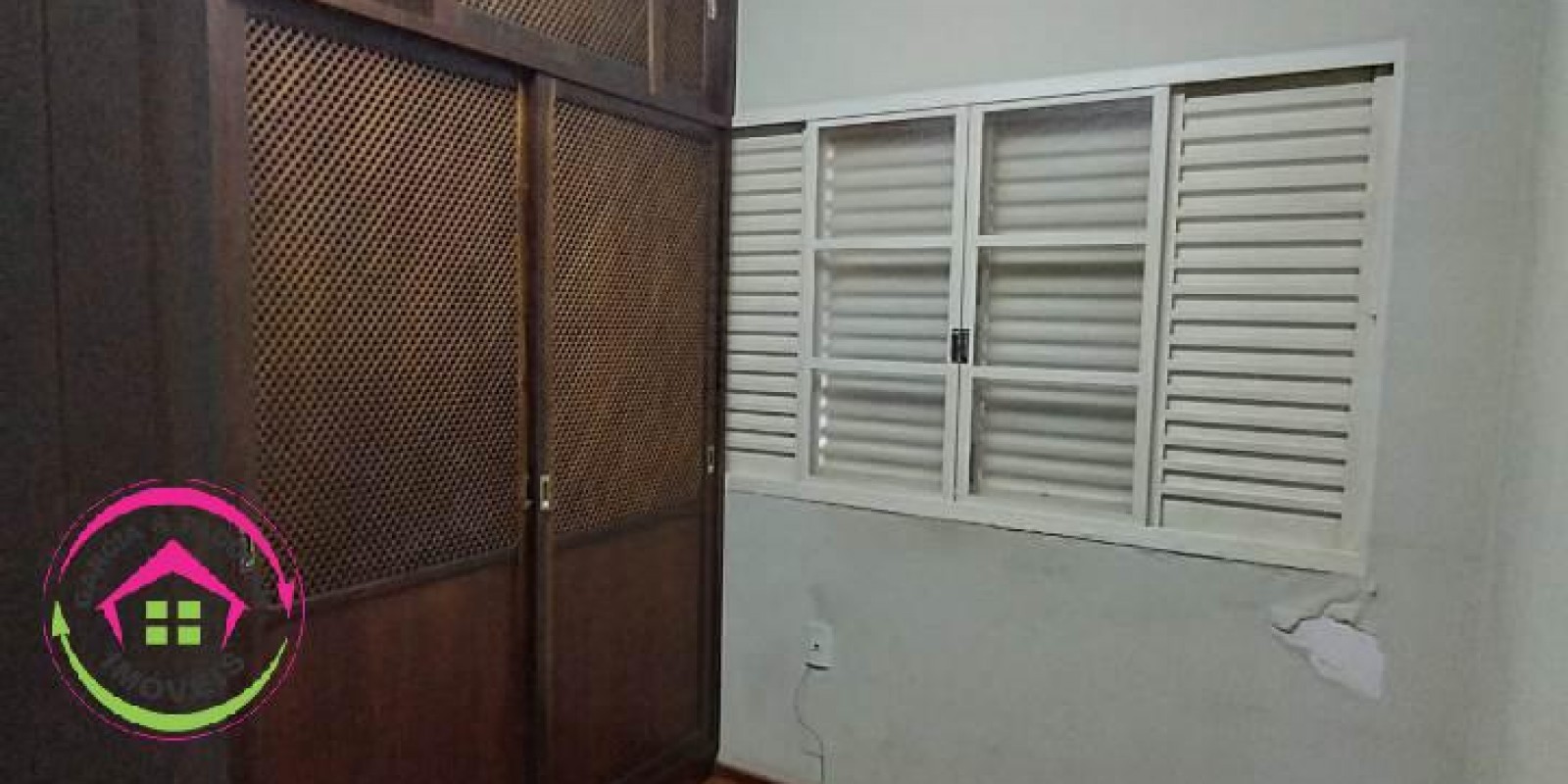 Vende se Casa - Região Central - Botucatu - SP - Foto 12 de 31