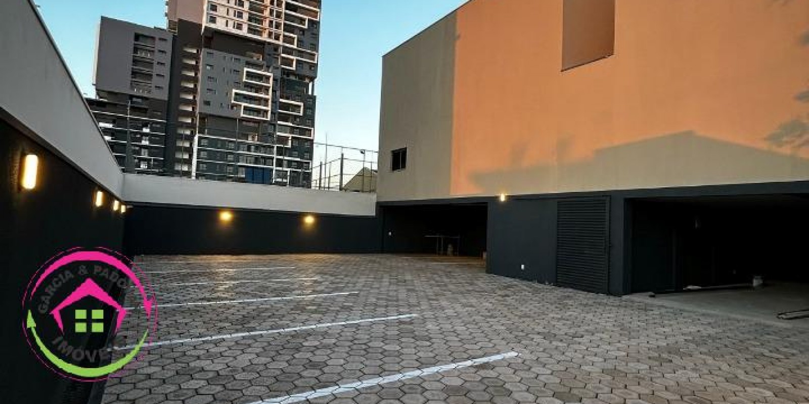 Aluga se Ponto Comercial - Centro - Botucatu - SP - Foto 9 de 39