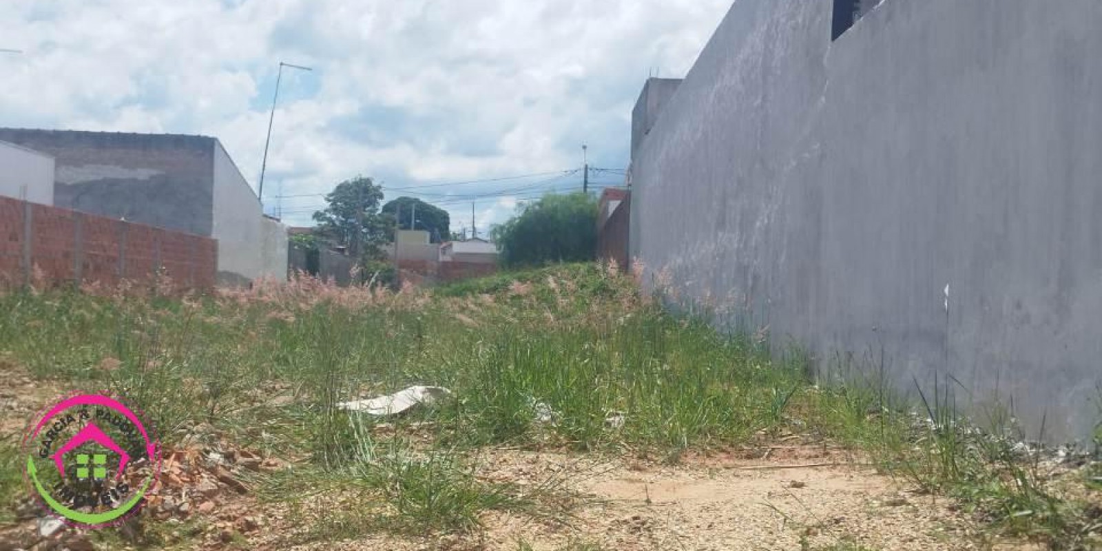 Vende-se Terreno - Pq Marajoara - Botucatu - SP