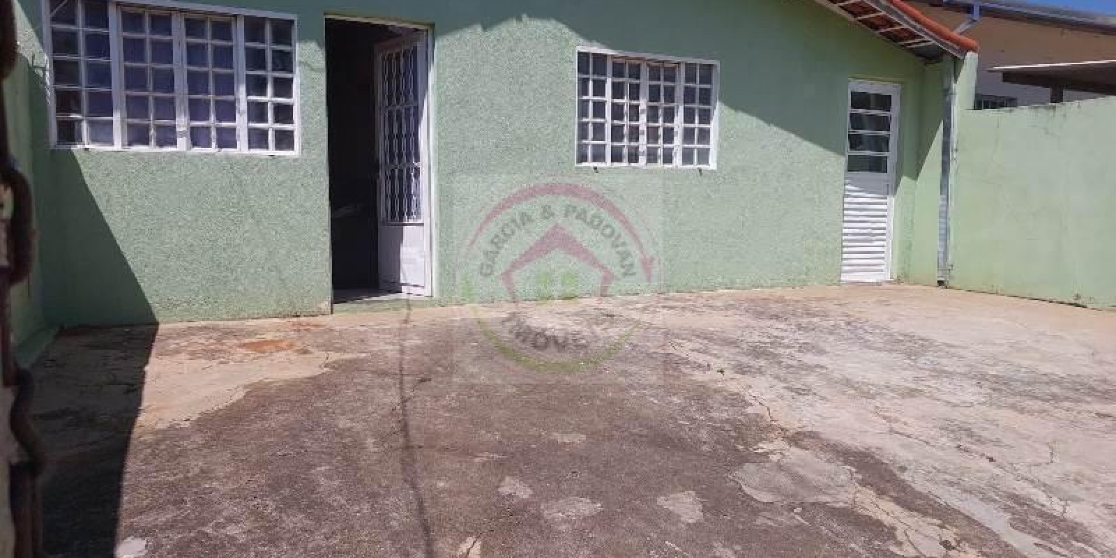 Vende se Casa próximo ao Shopping Botucatu - SP - Foto 2 de 10