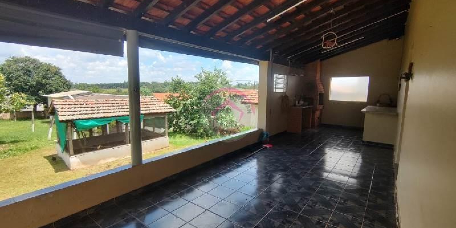 Linda Chácara à Venda em Rubião Júnior - Botucatu SP - Foto 3 de 26