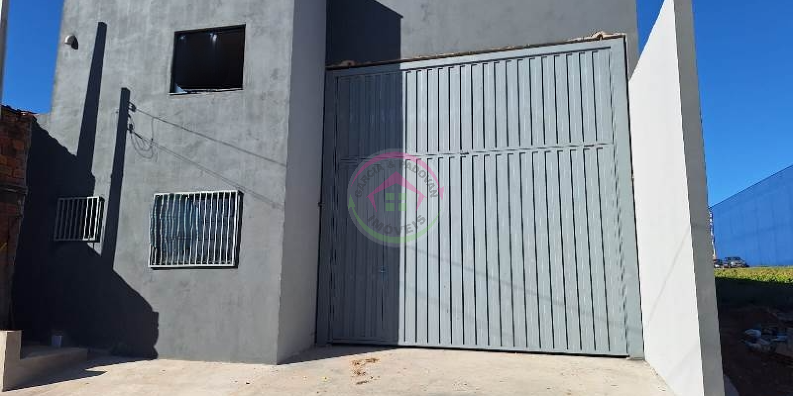 Aluga se Barracão Vila Paulista - Botucatu SP - Foto 1 de 9