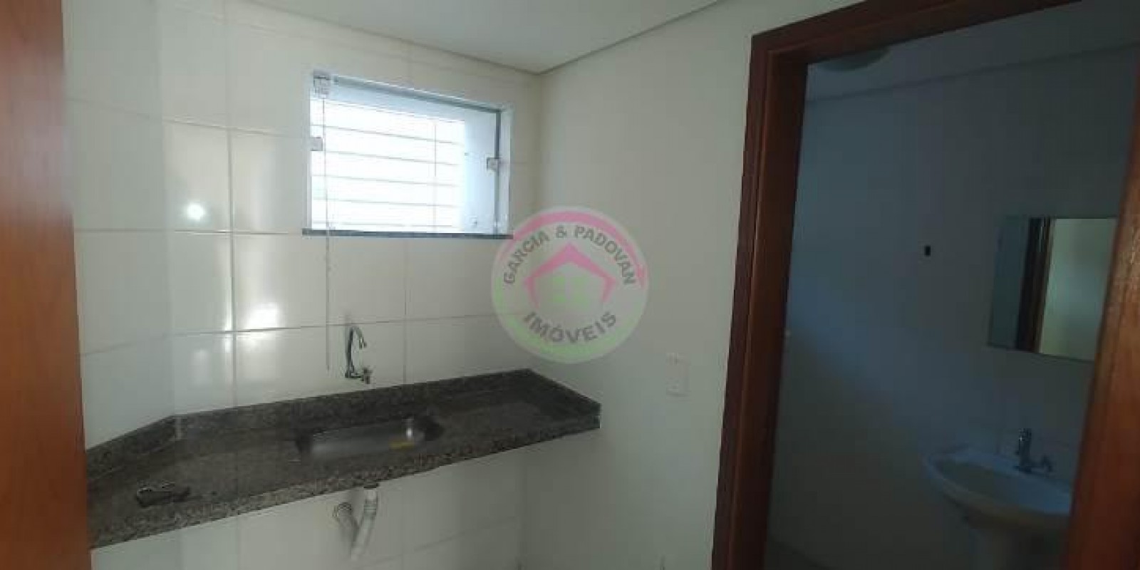 Aluga -se ponto comercial Centro - Botucatu SP - Foto 3 de 9