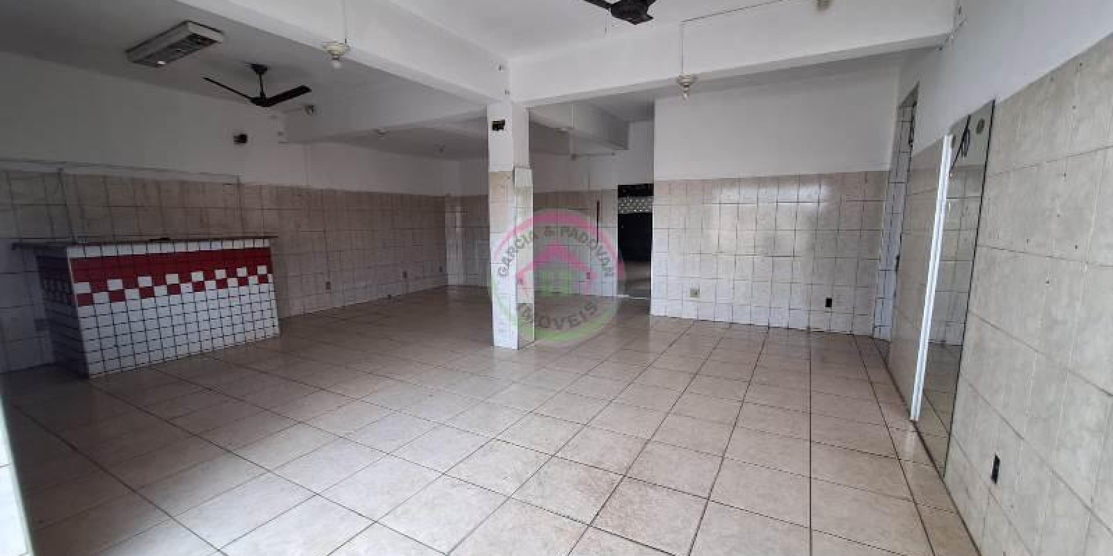 Aluga se Ponto Comercial - Botucatu SP - Foto 3 de 11