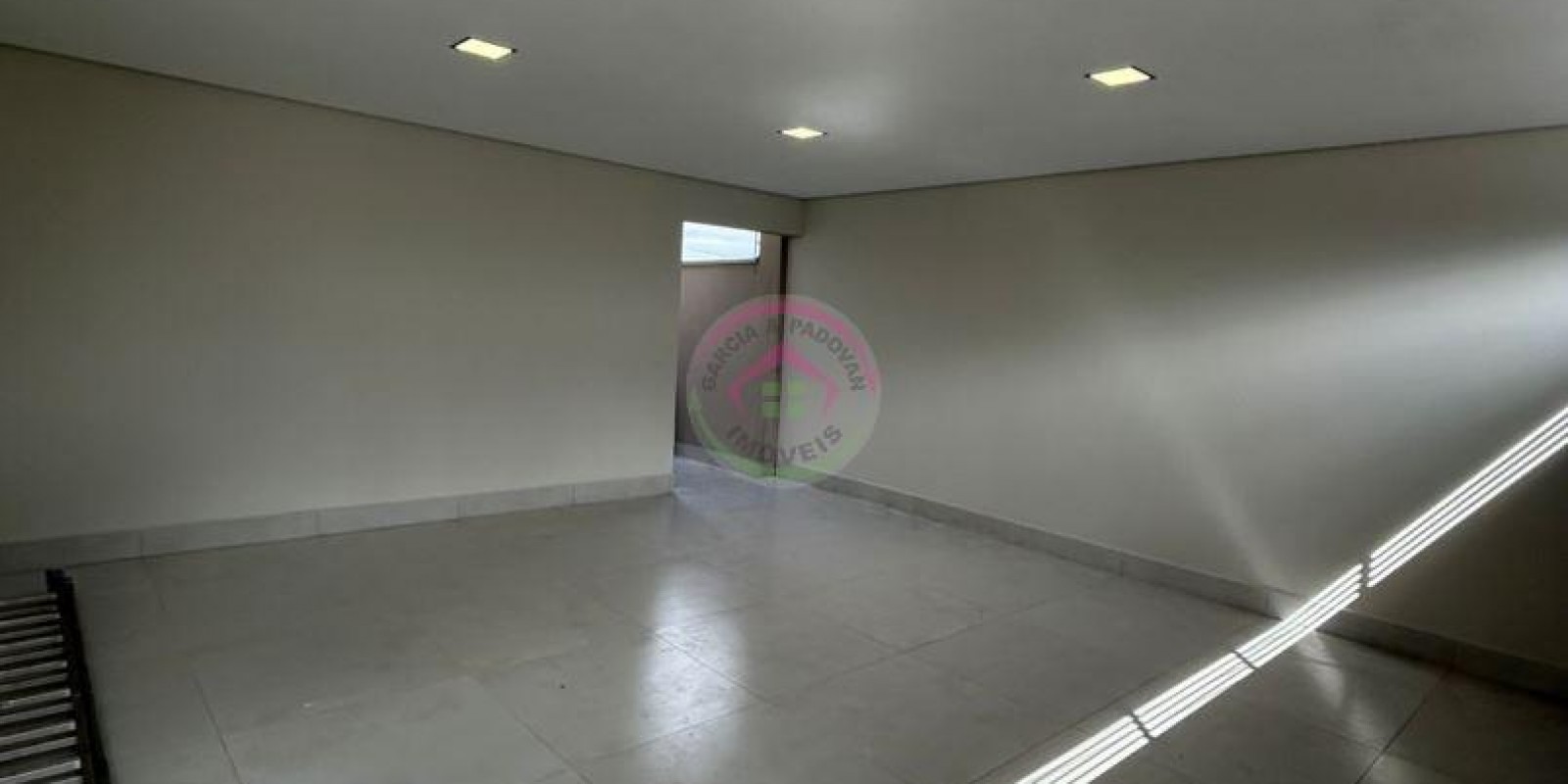 Casa à Venda no Jardim Ouro Verde - Botucatu SP - Foto 2 de 17