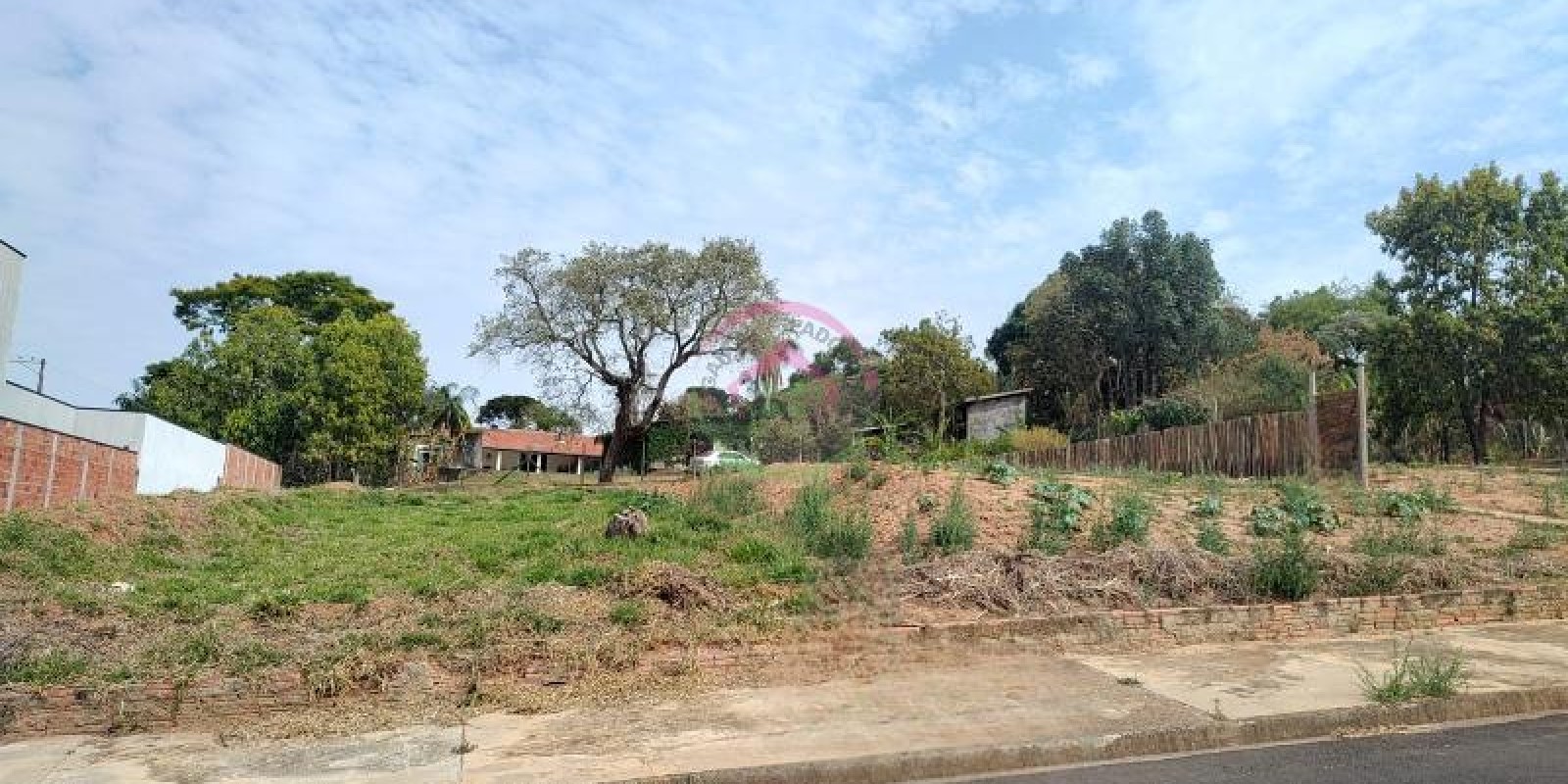Vende-se Terreno Convívio em Botucatu SP - Foto 1 de 1