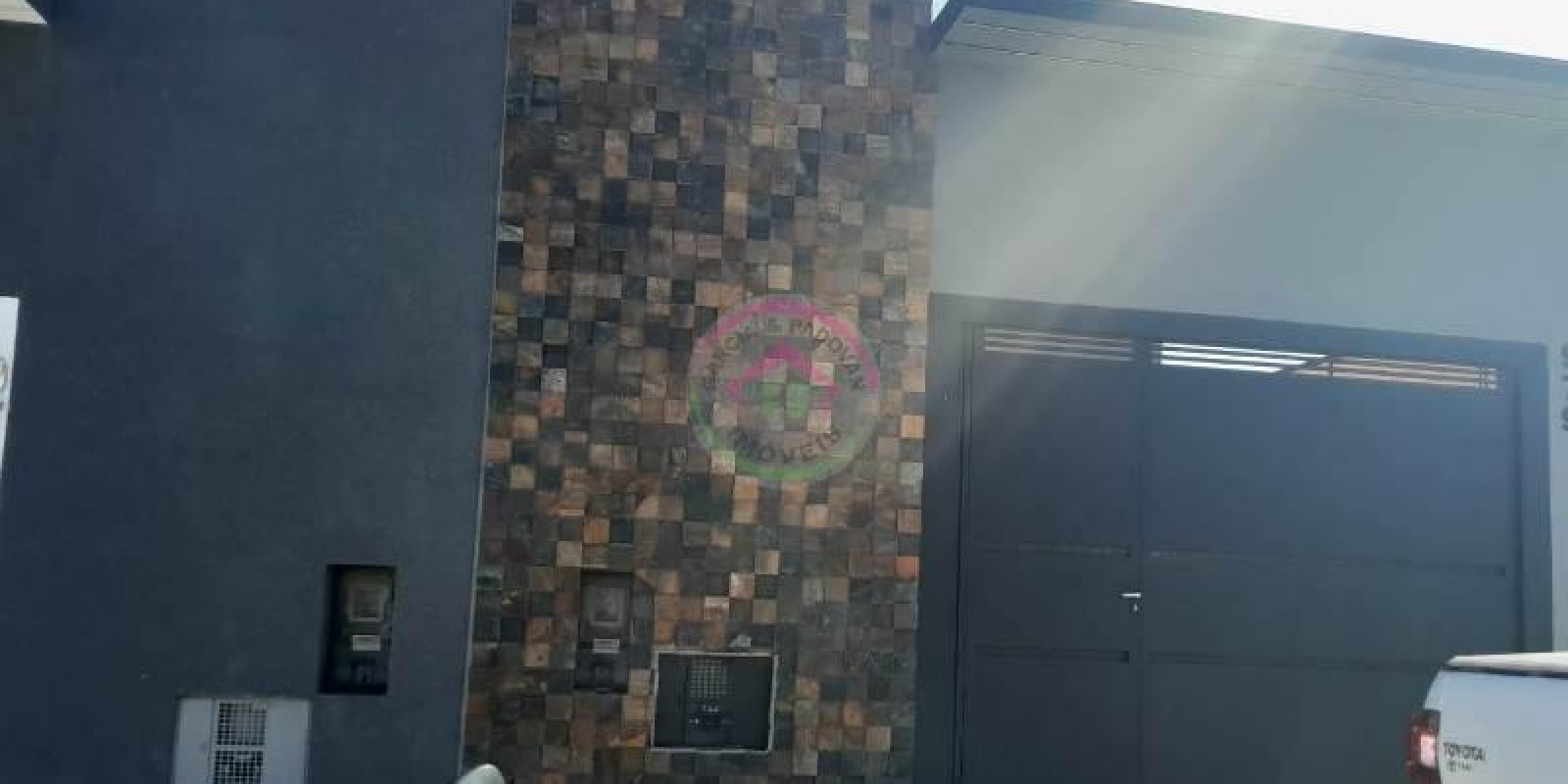 Vende se Sobrado novo com Excelente acabamento Jardim Iolanda - Botucatu SP Vende se Sobrado novo com Excelente acabamento Jardim Iolanda - Botucatu SP