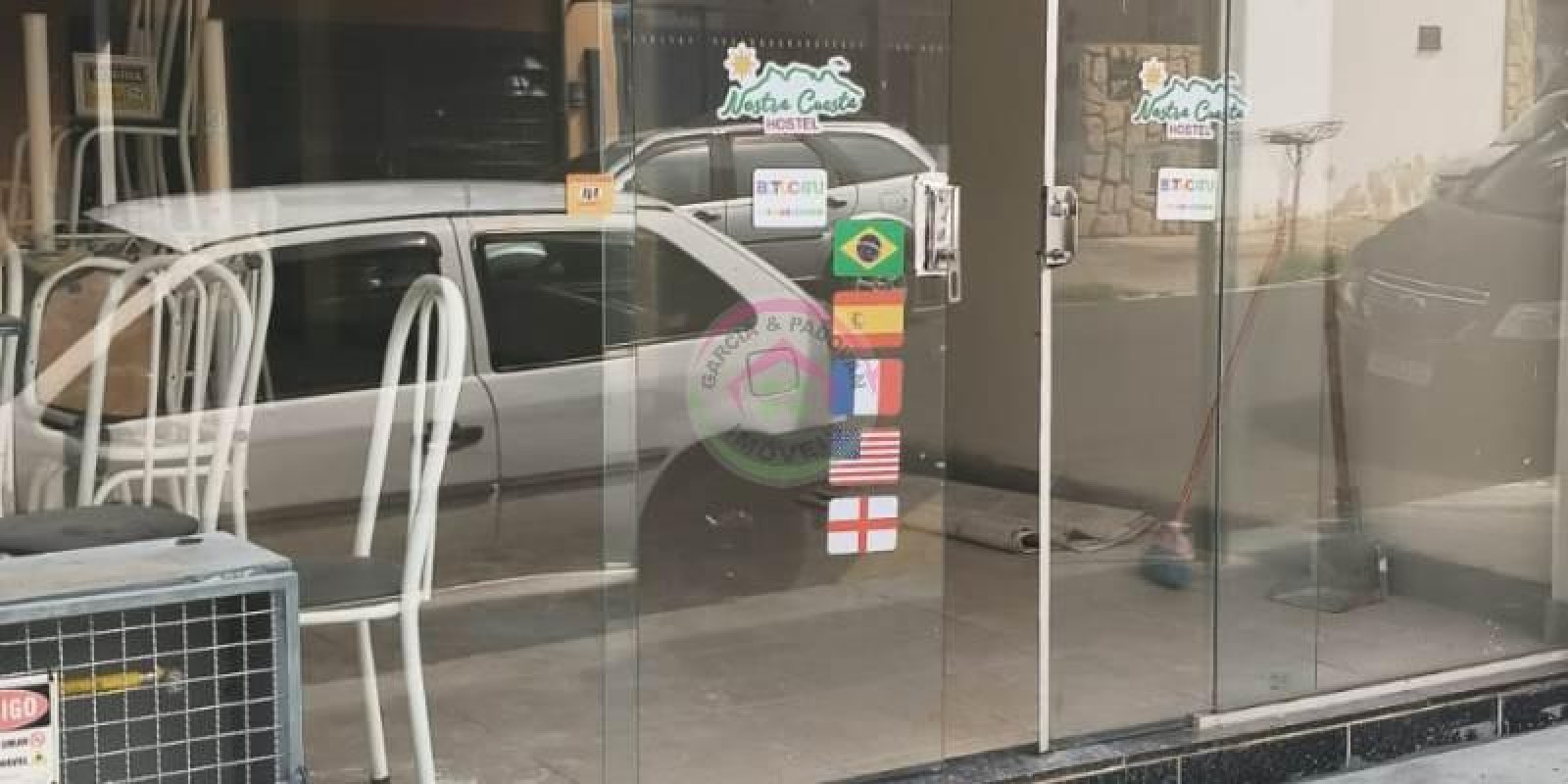 Aluga-se Hostel no Centro de Botucatu SP Aluga-se Hostel no Centro de Botucatu SP