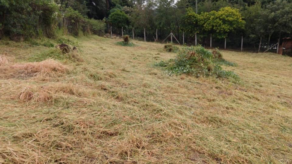 Vende se Terreno em Condomínio Fechado no Vale do Sol em Botucatu SP - Botucatu