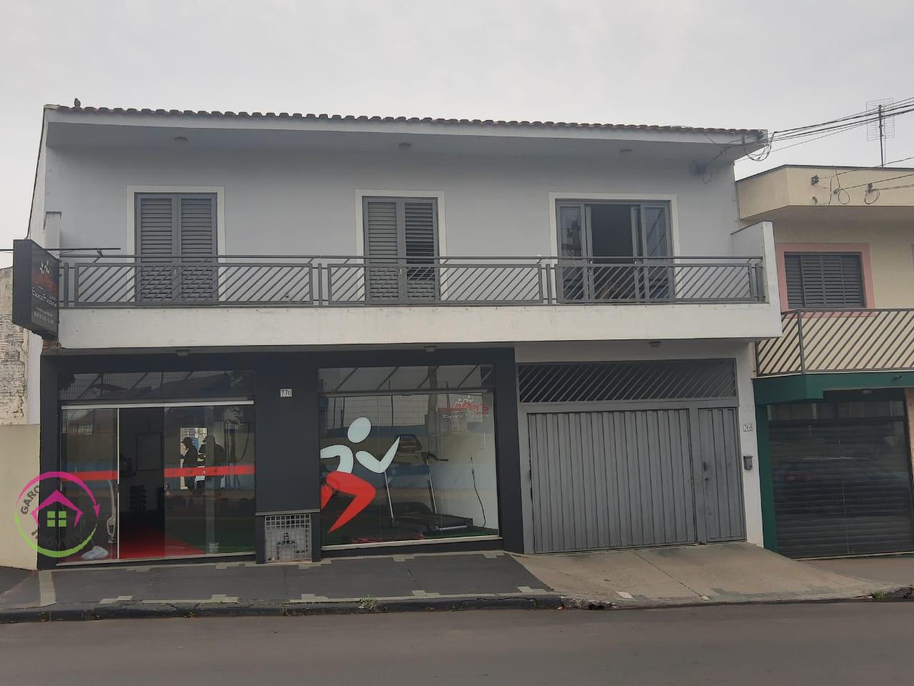 Casa a Venda com Ponto Comercial na Vila Nossa Senhora de Fatima em Botucatu SP - Botucatu