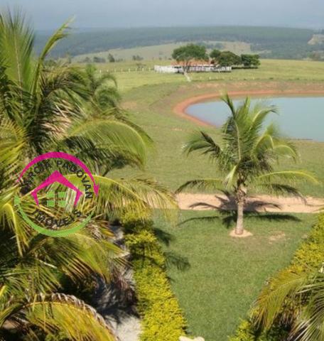 Linda Fazenda em Botucatu SP com 97 Alqueires - Botucatu