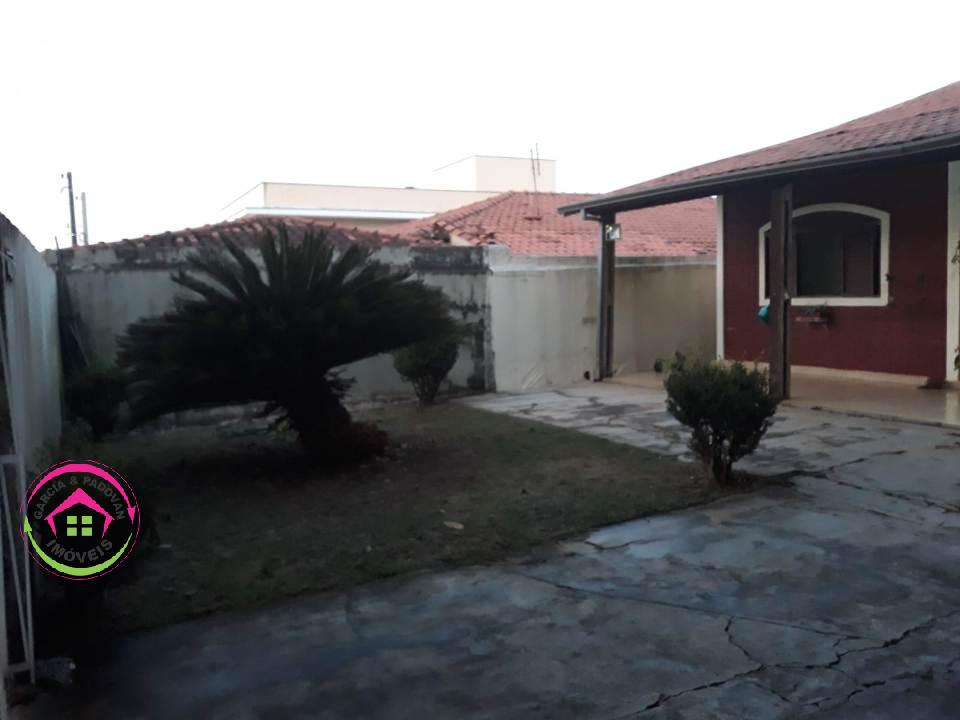 Belissima Casa a Venda em Botucatu SP - Botucatu