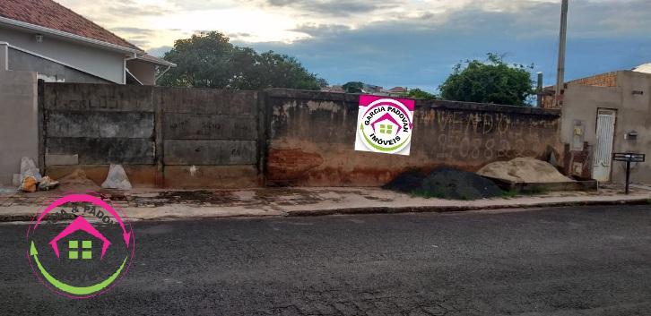 Vende se Terreno na Vila Maria em Botucatu SP - Botucatu