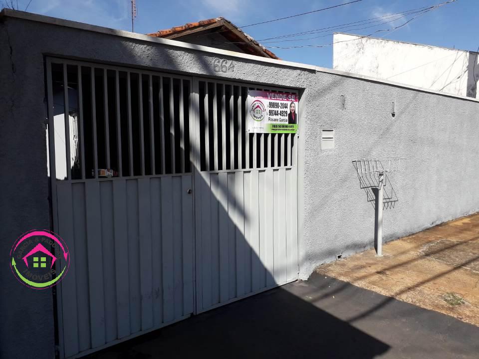 Casa a Venda em Botucatu - SP - JD Peabiru - Botucatu