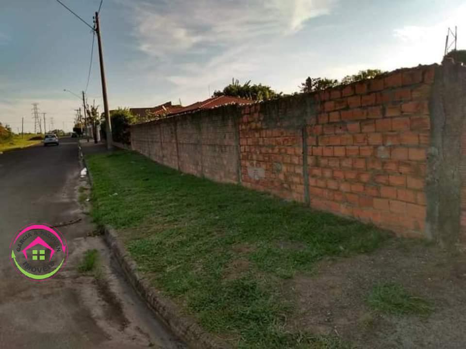 Terreno à  Venda - Convívio - Botucatu - SP  - Botucatu