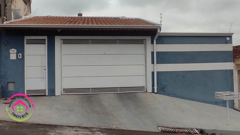 Casa à Venda, 2 Quartos, 2 Vagas - Cohab I, Botucatu, SP