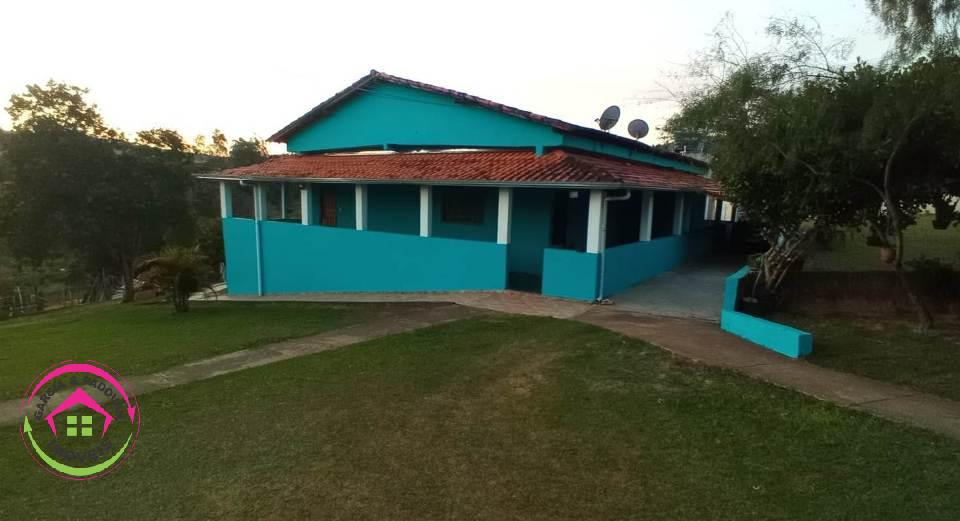 Venda de Chácara - Bofete - SP - Bofete
