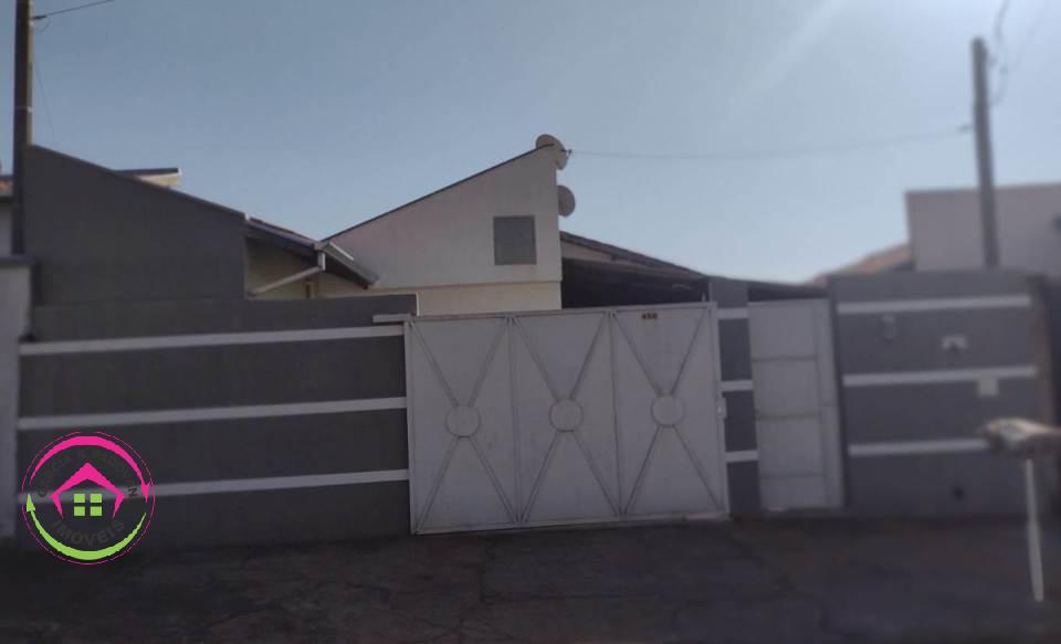 Vende-se Casa - Jd. Monte Mor - Botucatu - SP - Botucatu