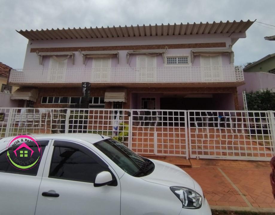 Vende se Casa - Região Central - Botucatu - SP - Botucatu