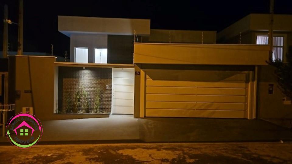 Casa Moderna à Venda - Villas Paraíso  - Botucatu/SP. - Botucatu