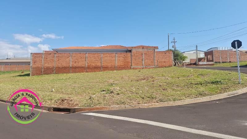 Vende se Lote QD 50 LT 14 - 415 m² - Jd Ouro Verde - Botucatu - SP - Botucatu