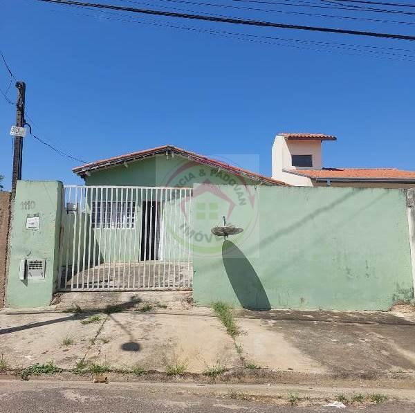 Vende se Casa próximo ao Shopping Botucatu - SP - Botucatu