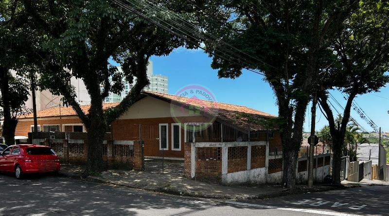Vende-se Casa na General Teles - Centro - Botucatu SP - Botucatu