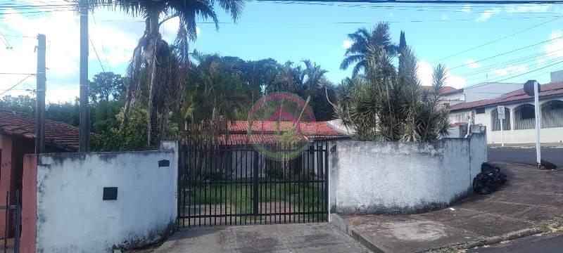 Vende-se Casa Jardim Palos Verdes - Botucatu SP - Botucatu