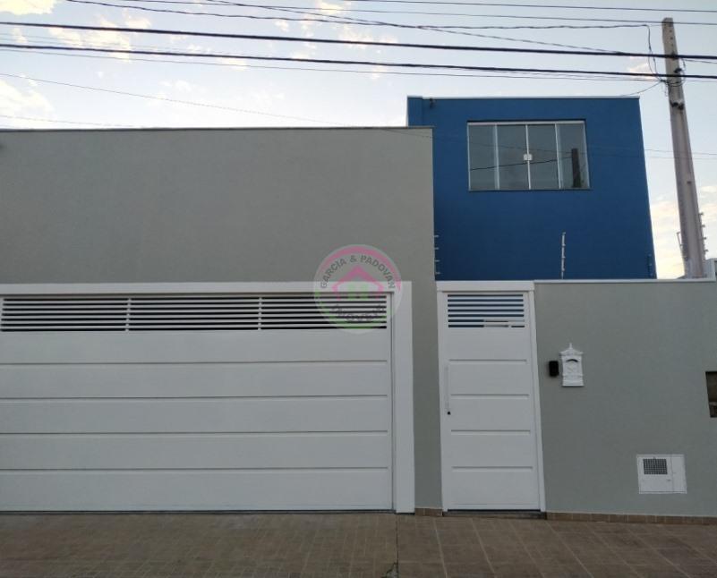 Sobrado à Venda em Botucatu SP com vista incrível da cidade ! - Botucatu