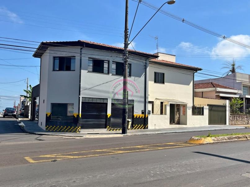 Aluga se Imóvel Comercial - Botucatu SP - Botucatu