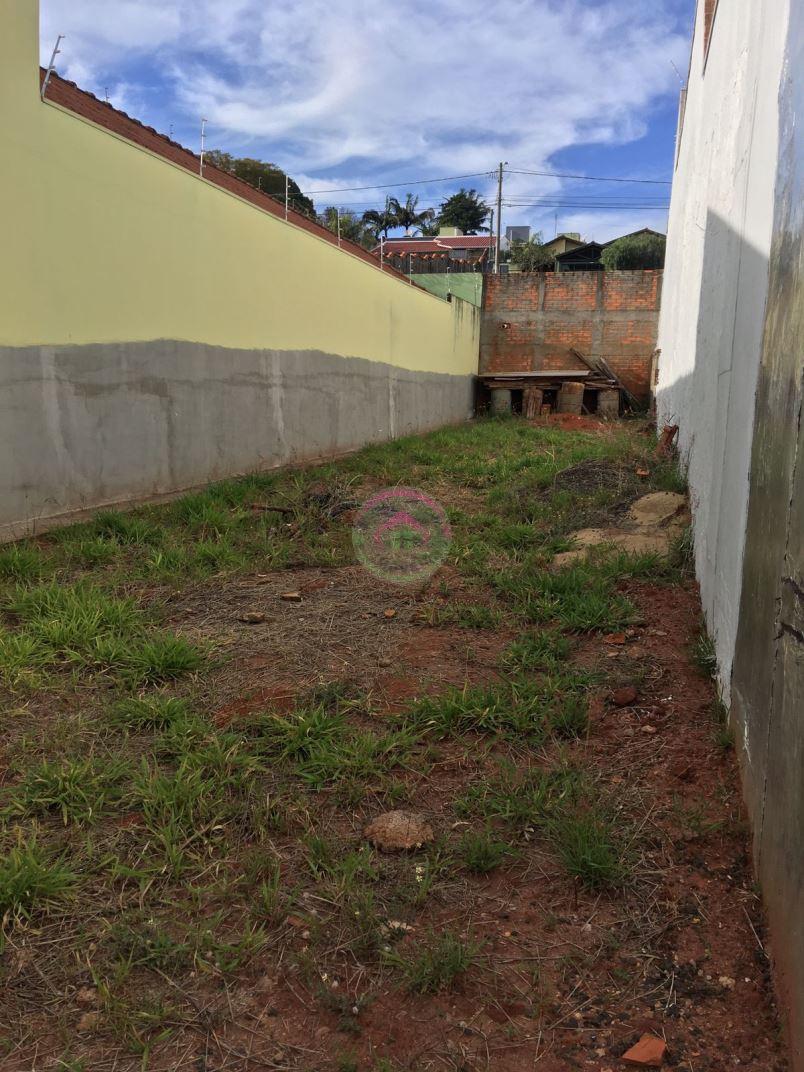 Vende se Terreno em Botucatu SP - Botucatu