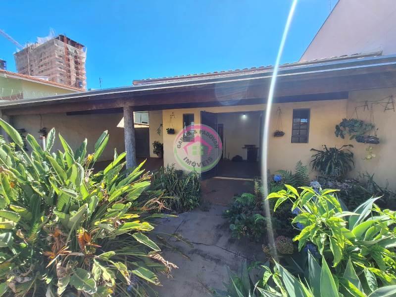 Adorável Casa Jardim Bom Pastor em Botucatu SP - Botucatu