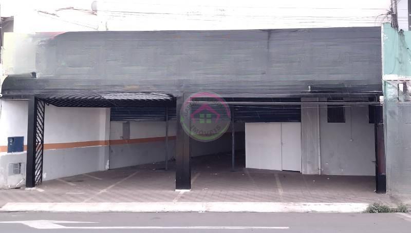 Aluga-se Barracão em Avenida de grande fluxo próximo ao INCA em Botucatu SP - Botucatu