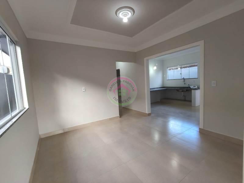 Vende Casa no Jardim Paraíso em Botucatu SP  - Excelente localização - Botucatu