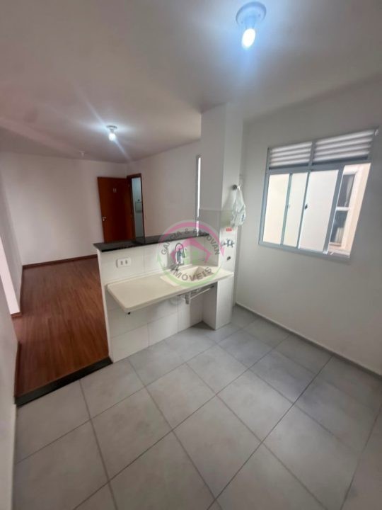 Aluga-se Apartamento no Condomínio Barão de Linhares em Botucatu SP - Botucatu