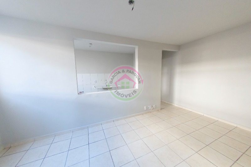 Apartamento Térreo reformado para Venda no Jardim Regina em Botucatu SP - Botucatu