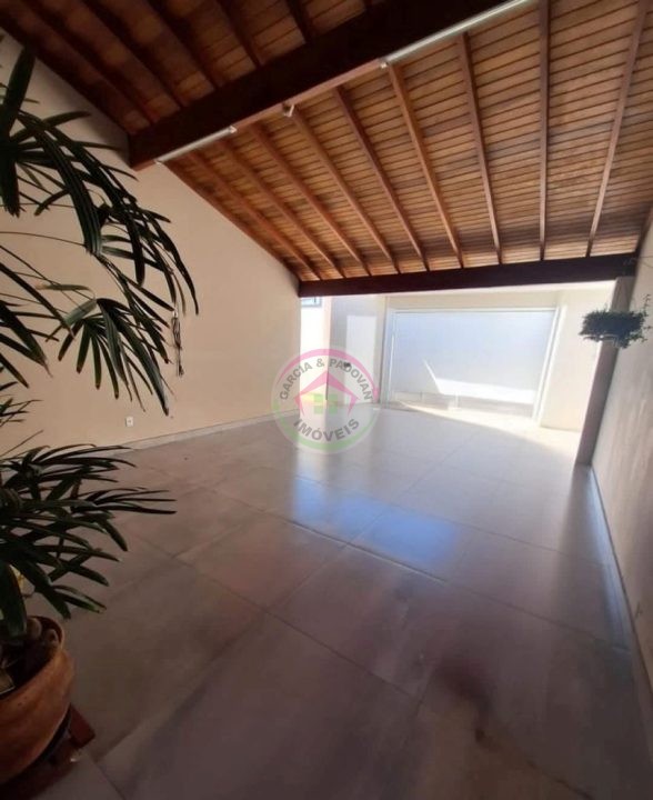 Vende se casa no Bairro Alto em Botucatu SP - Botucatu