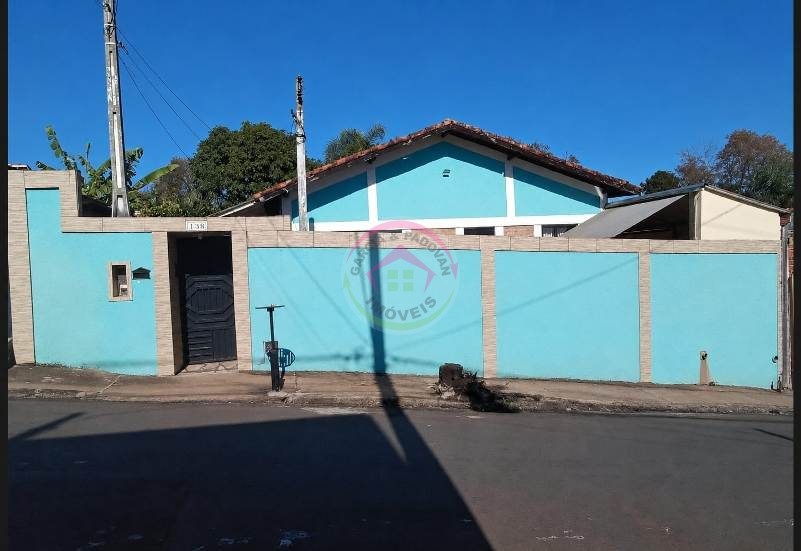 Residência  à Venda no Recanto Azul em Botucatu SP - Botucatu