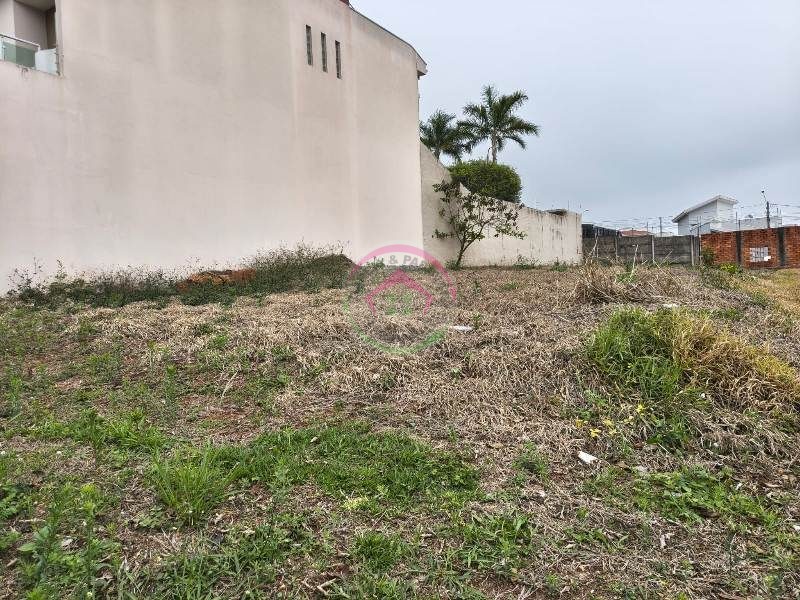Terreno à Venda na Vila de Capri em Botucatu SP - Botucatu