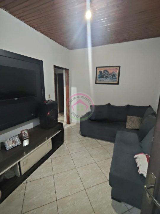 Vende-se Casa no Santa Cecília, ao lado do Central Supermercados em Botucatu SP - Botucatu