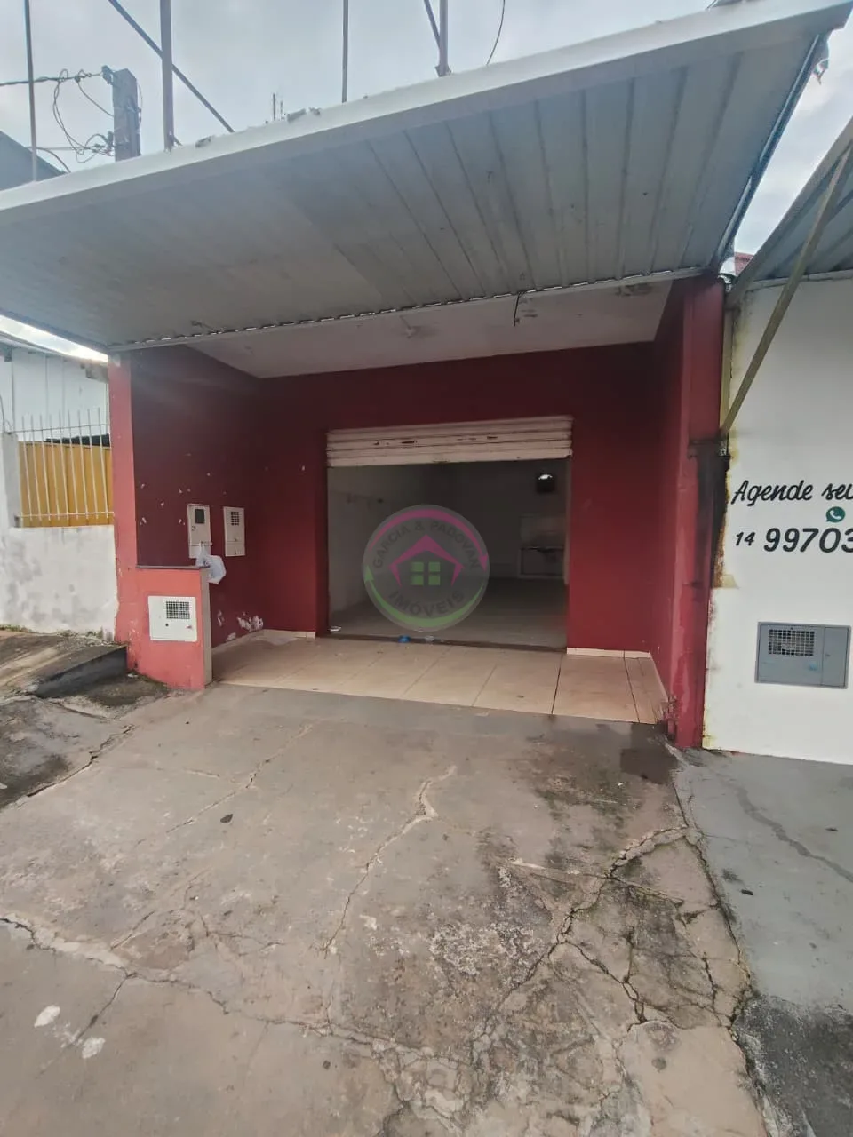 Aluga-se Ponto Comercial no 24 de Maio em Botucatu SP - Botucatu