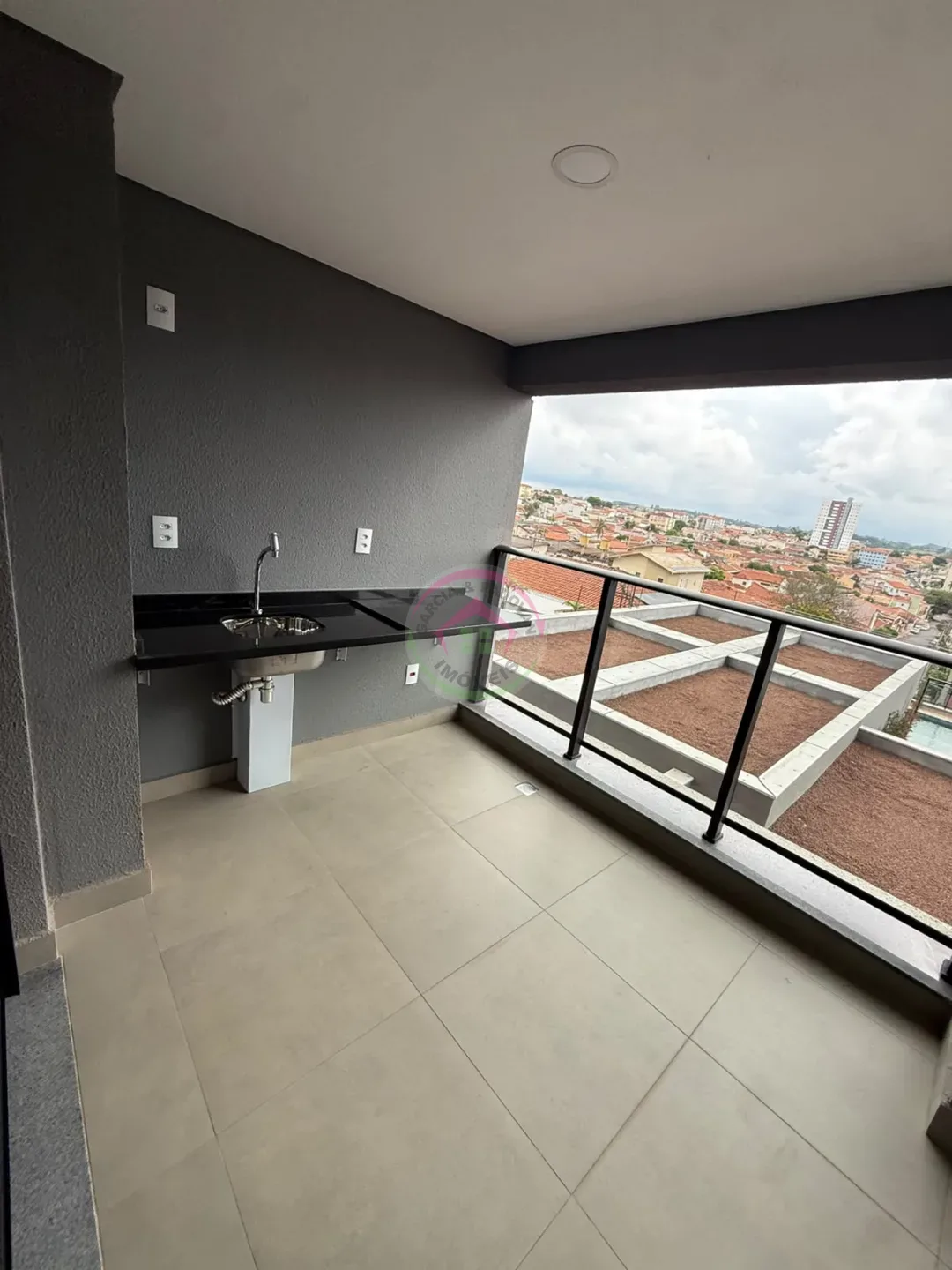 Vende se Apartamento no Edifício Move na Vila Nogueira em Botucatu SP - Botucatu