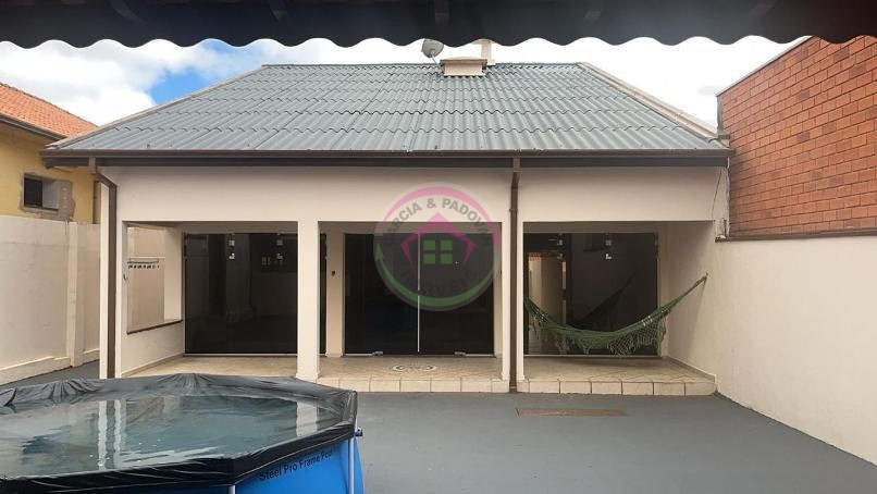 Vende se Casa na Região Central de Botucatu SP - Botucatu